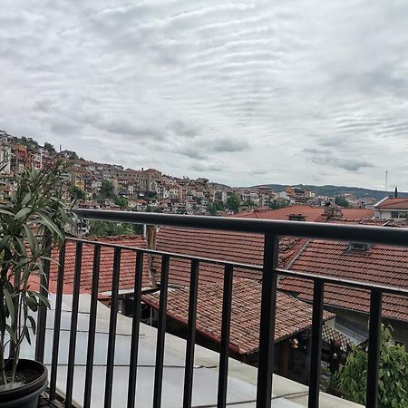 Аврамов Дом - Етаж От Къща Apartman Veliko Tarnovo Kültér fotó