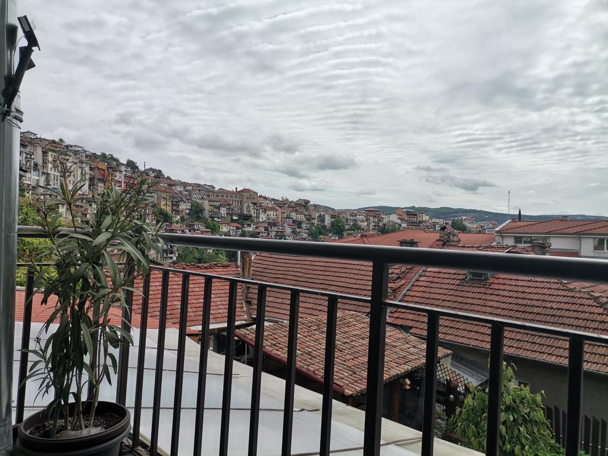 Аврамов Дом - Етаж От Къща Apartman Veliko Tarnovo Kültér fotó